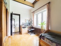 Eladó családi ház, III. kerületben 275 M Ft, 7 szobás