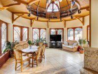 Eladó családi ház, Szentendrén 390 M Ft, 7 szobás