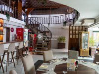 Eladó üzlethelyiség