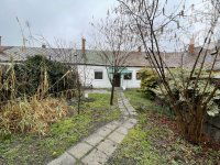 Eladó sorház, Kalocsán 22 M Ft, 3 szobás / költözzbe.hu