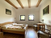 Eladó családi ház, Alsónyéken 149.9 M Ft, 9 szobás
