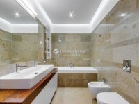 Eladó téglalakás, VI. kerületben 481.25 M Ft, 5 szobás