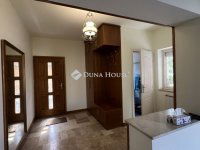 Eladó családi ház, XVI. kerületben 178 M Ft, 4+2 szobás