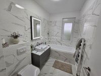 Eladó téglalakás, Pécsett 100 M Ft, 4 szobás