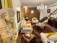 Eladó családi ház, II. kerületben 265 M Ft, 9 szobás