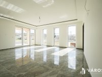 Eladó ikerház, Tinnyén 124.9 M Ft, 4 szobás