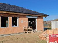 Eladó ikerház, Kecskeméten 89.995 M Ft, 4 szobás