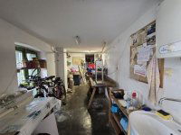 Eladó családi ház, Pécsett 126.9 M Ft, 6 szobás