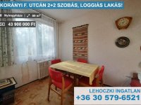 Eladó panellakás, Nyíregyházán 43.9 M Ft, 4 szobás