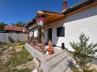 Eladó családi ház, Dunavecsén 31.9 M Ft, 2 szobás