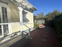 Eladó családi ház, Vecsésen 109 M Ft, 3 szobás