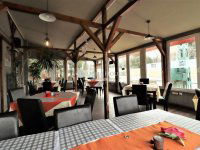 Eladó üzlethelyiség