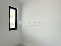 Eladó családi ház, Szigetszentmiklóson 149 M Ft, 4 szobás