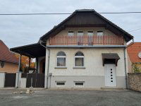 Eladó üzlethelyiség