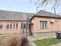 Eladó családi ház, Pakson 49 M Ft, 4 szobás