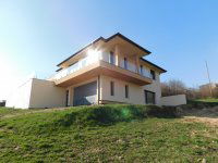 Eladó családi ház, Cserszegtomajon 350 M Ft, 5 szobás