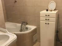 Kiadó családi ház, albérlet, Kecskeméten 300 E Ft / hó