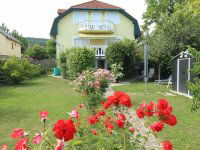 Eladó hotel, Csopakon 266 M Ft / költözzbe.hu