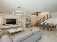 Eladó családi ház, XVI. kerületben, Nefelejcs utcában 199.9 M Ft