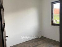 Eladó családi ház, Tordason 165 M Ft, 4 szobás