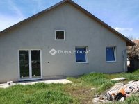 Eladó családi ház, Kókán 67 M Ft, 5 szobás