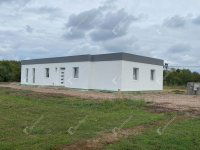 Eladó családi ház, Tiszaújvárosban 89.99 M Ft, 5 szobás