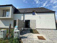 Eladó ikerház, Szegeden 120 M Ft, 5 szobás / költözzbe.hu