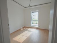 Eladó téglalakás, Balatonkenesén 119.5 M Ft, 3 szobás