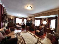 Eladó családi ház, Pilisszentivánon 275 M Ft, 7 szobás