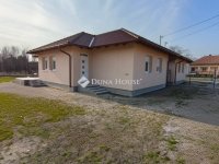 Eladó ikerház, Bugyin 92.99 M Ft, 4 szobás / költözzbe.hu
