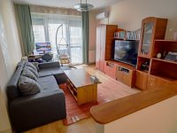 Kiadó téglalakás, albérlet, Győrött, Katód utcában