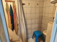 Eladó családi ház, Pécsett 19.9 M Ft, 2 szobás