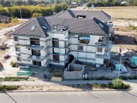 Eladó téglalakás, XV. kerületben, Paszternák utcában, 3 szobás