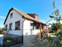 Eladó családi ház