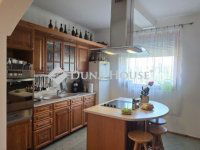 Eladó téglalakás, Szegeden 81.7 M Ft, 3 szobás