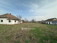 Eladó mezogazdasagi ingatlan