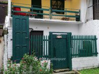 Eladó üzlethelyiség