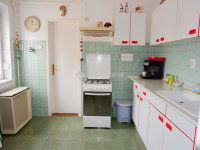 Eladó családi ház, Székesfehérvárott 83 M Ft, 4 szobás