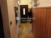 Eladó családi ház, XV. kerületben 110 M Ft, 6 szobás