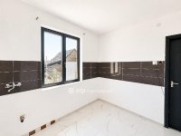 Eladó családi ház, Dunavecsén 34 M Ft, 2 szobás