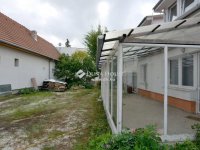 Eladó családi ház, Kecskeméten 135 M Ft, 5 szobás