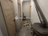Eladó családi ház, Szegeden 29 M Ft, 2 szobás