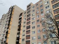 Eladó panellakás, Debrecenben 63.49 M Ft, 3 szobás