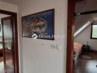 Eladó családi ház, Vecsésen 149.999 M Ft, 5 szobás