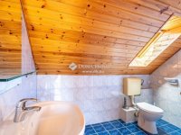 Eladó családi ház, Székesfehérvárott 149.9 M Ft, 6 szobás