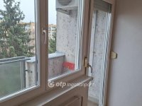 Eladó panellakás, Hajdúböszörményen 39.9 M Ft, 2 szobás