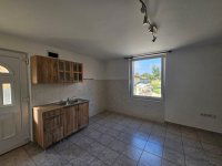 Kiadó téglalakás, albérlet