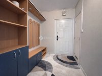 Eladó panellakás, Pécsett 58.49 M Ft, 3 szobás