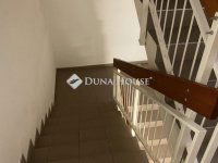 Eladó panellakás, Szegeden 49.9 M Ft, 2+1 szobás