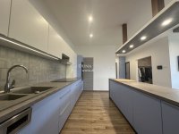 Eladó családi ház, Gödöllőn 269 M Ft, 5 szobás